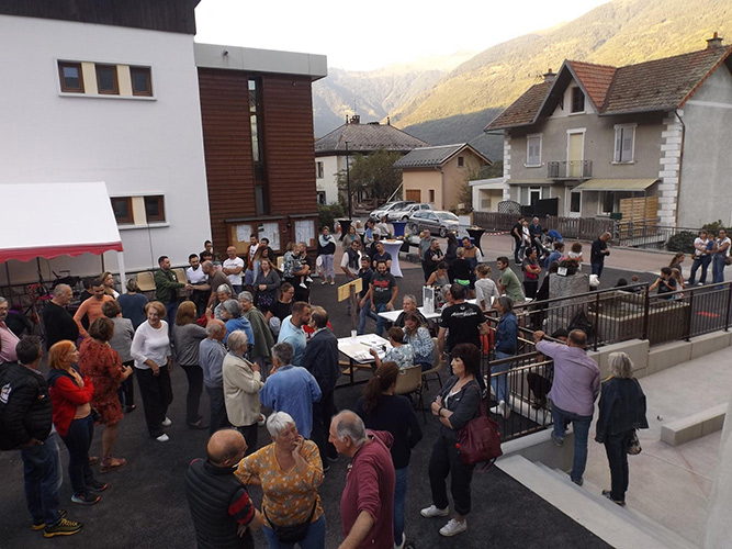 Mairie Esserts Blay
